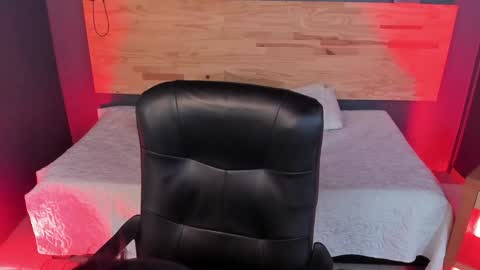 Snapshot of mia_jagger chatting on 26, 12, 2024 Val online show from 26, 12, 2024