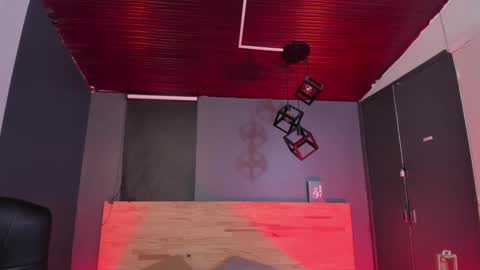 Snapshot of mia_jagger chatting on 27, 12, 2024 Val online show from 27, 12, 2024