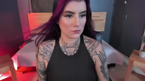 Snapshot of mia_jagger chatting on 24, 2, 2025 Val online show from 24, 2, 2025