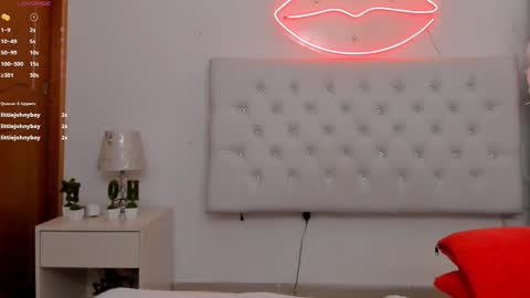    online show from 25, 1, 2025