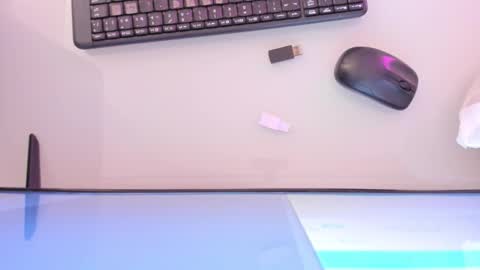    online show from 3, 10, 2025