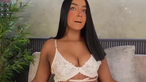 mia_lacy online show from 13, 2, 2026