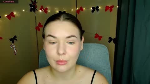 mia_lemm online show from 22, 12, 2025