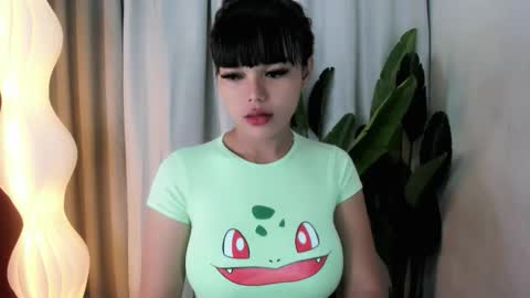 M I A online show from 27, 3, 2026