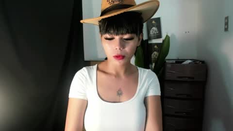 Snapshot of mia_lover9 chatting on 29, 6, 2026 M I A online show from 29, 6, 2026