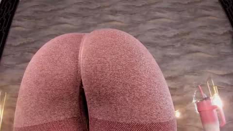 Snapshot of mia_luxor chatting on 1, 4, 2026 mia_luxor online show from 1, 4, 2026