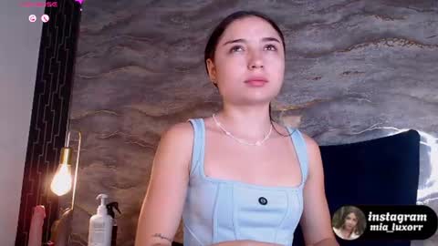Snapshot of mia_luxor chatting on 11, 7, 2026 mia_luxor online show from 11, 7, 2026