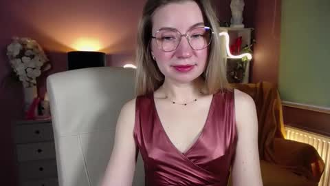 Mia online show from 7, 2, 2025