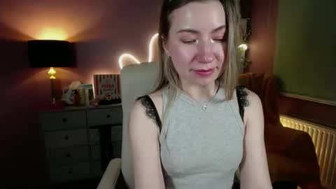 Mia online show from 2, 3, 2025