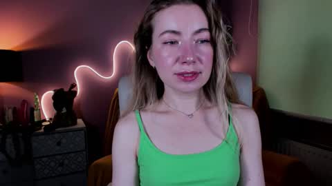 Mia online show from 18, 9, 2025