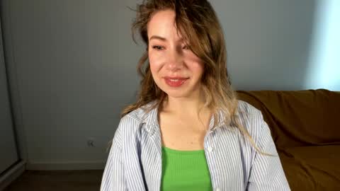 Mia online show from 17, 4, 2026