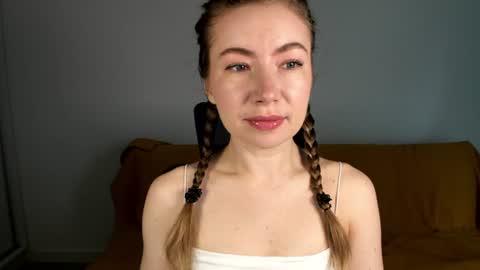 Snapshot of mia_luxx92 chatting on 3, 7, 2026 Mia online show from 3, 7, 2026