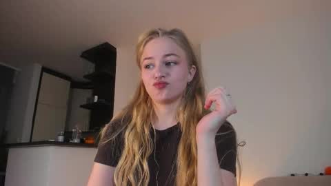 Mia here Appreciate your support online show from 18, 10, 2025