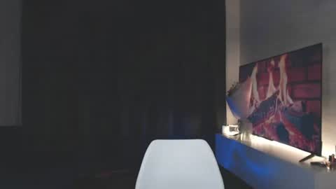 Mia online show from 11, 7, 2026