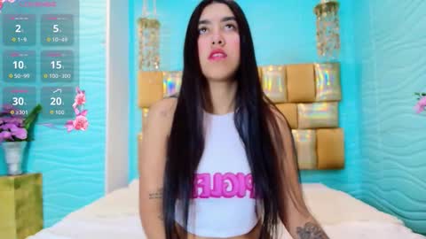 Snapshot of mia_montess chatting on 18, 10, 2025 mia montess online show from 18, 10, 2025