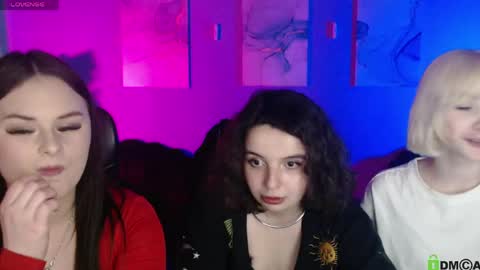 mia_mooon_ online show from 23, 4, 2026
