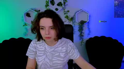 Snapshot of mia_mooon_ chatting on 16, 6, 2026 mia_mooon_ online show from 16, 6, 2026