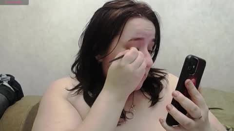 Snapshot of mia_muv chatting on 8, 2, 2026 mia_muv online show from 8, 2, 2026