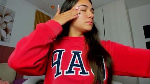Snapshot of mia_nevaeh chatting on 4, 1, 2025 Mia Nevaeh - follow me online show from 4, 1, 2025