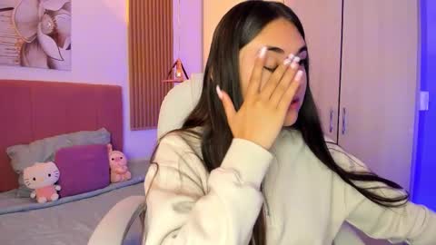 Snapshot of mia_nevaeh chatting on 24, 10, 2025 Mia Nevaeh - follow me online show from 24, 10, 2025