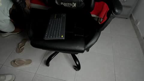 mia_petiteht online show from 29, 6, 2026