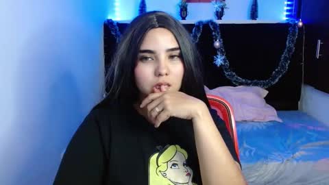 Snapshot of mia_peyton chatting on 30, 12, 2024 Mia online show from 30, 12, 2024