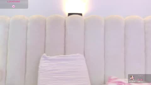 Mia online show from 19, 11, 2025