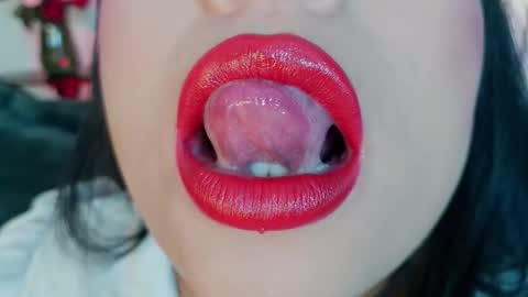 Mia online show from 2, 3, 2026