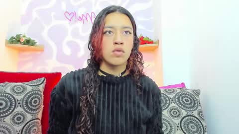 Mia . online show from 9, 2, 2026