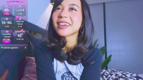 Mia online show from 23, 10, 2025