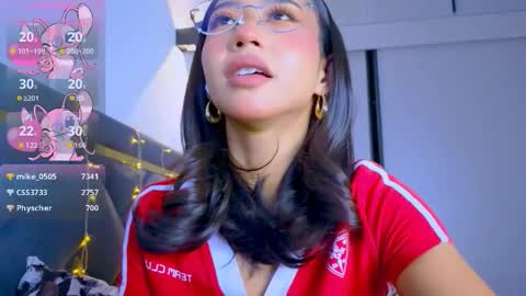 Mia online show from 14, 12, 2025