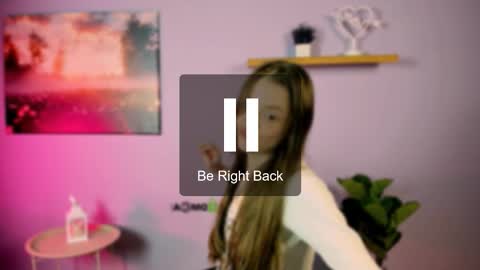 mia_starrr_ online show from 23, 11, 2025