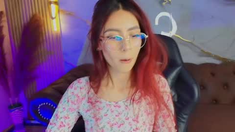 Mia online show from 29, 10, 2025