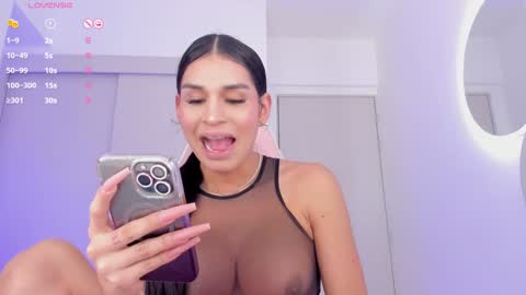     online show from 17, 12, 2024