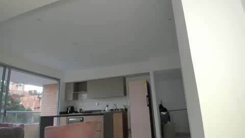     online show from 31, 12, 2024