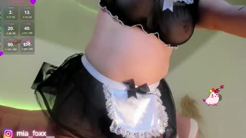 Mia online show from 2, 2, 2026