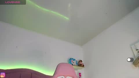 Mia online show from 20, 6, 2026
