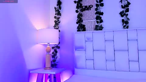 Snapshot of miaa_gh1 chatting on 12, 6, 2026 Mia online show from 12, 6, 2026