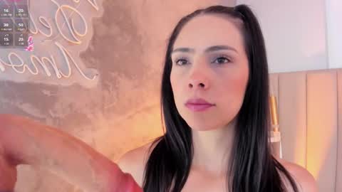 Snapshot of miaa_monrroee_ chatting on 22, 2, 2026 Mia online show from 22, 2, 2026