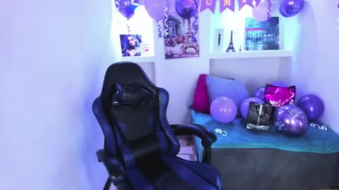       online show from 30, 9, 2025