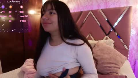 Snapshot of miaa_smiith1 chatting on 17, 2, 2025 miaa_smiith1 online show from 17, 2, 2025