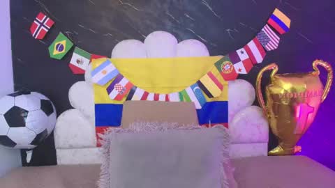 Mia online show from 3, 7, 2026