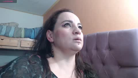 Snapshot of miaabrownn chatting on 5, 1, 2025 MIA online show from 5, 1, 2025