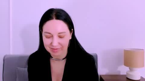 Snapshot of miaalluring chatting on 18, 4, 2026 Mia online show from 18, 4, 2026