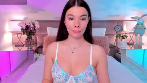 Mia online show from 15, 5, 2026