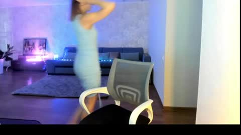 Snapshot of miababy14 chatting on 23, 7, 2026 Mia online show from 23, 7, 2026