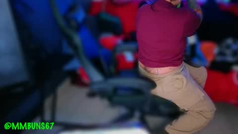 Mia online show from 1, 12, 2025