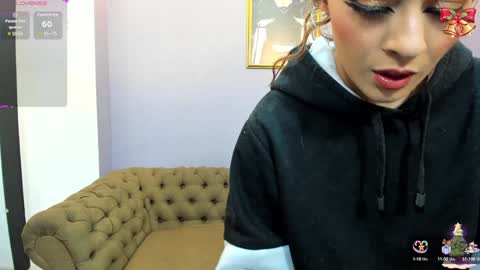 Snapshot of miacarperrlux chatting on 22, 12, 2024 MiaCarper online show from 22, 12, 2024