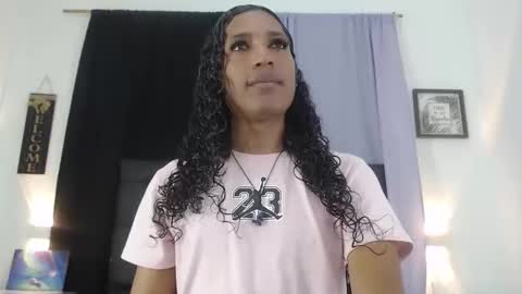 MiaCoock online show from 5, 11, 2025