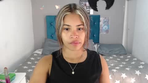 miacumgirl online show from 14, 4, 2026